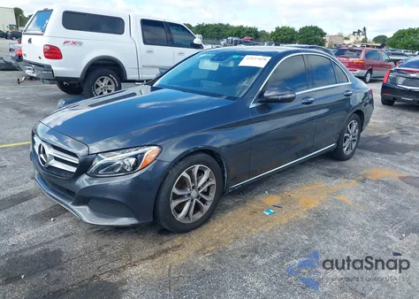 2016 Mercedes-Benz C 300 300 из США, поврежденный, VIN 55SWF4JB8GU128710